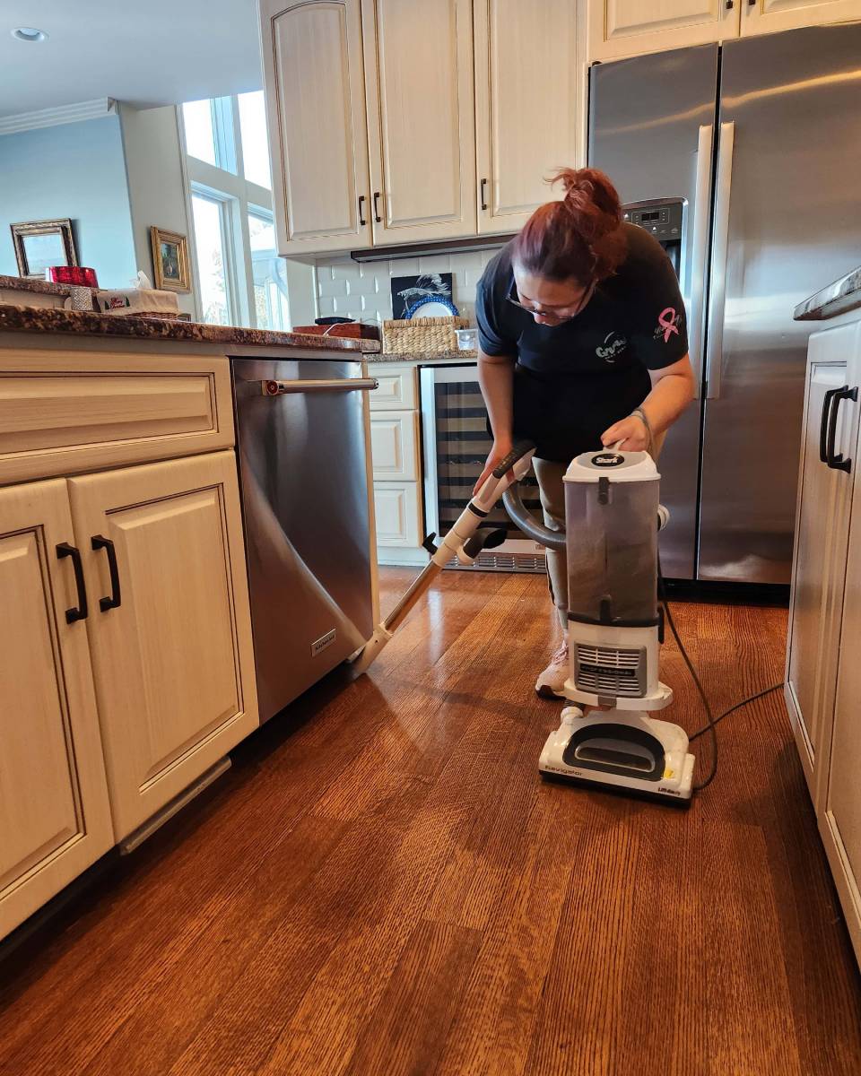 local home cleaning services that make your home sparkle